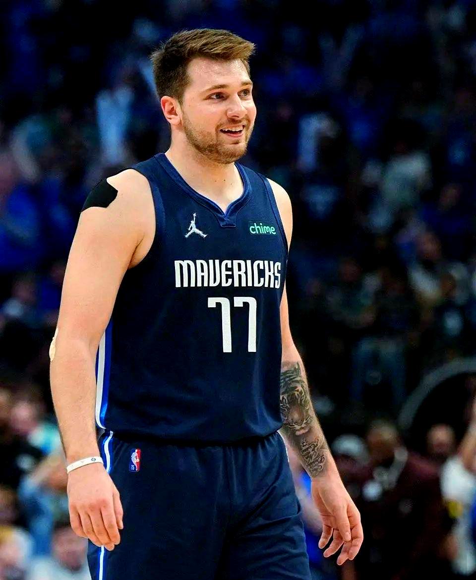 1竞技-包含东契奇赛事官方发布回归赛场新规，独行侠争议不断！的词条