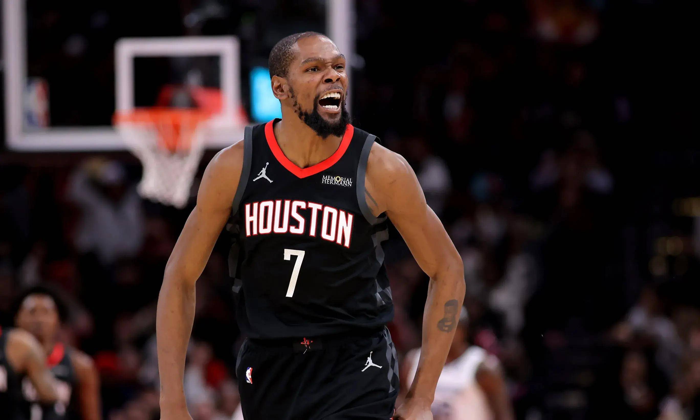 一竞技-杜兰特迎来三赛季高光表现，瑞士队球迷沸腾！的简单介绍