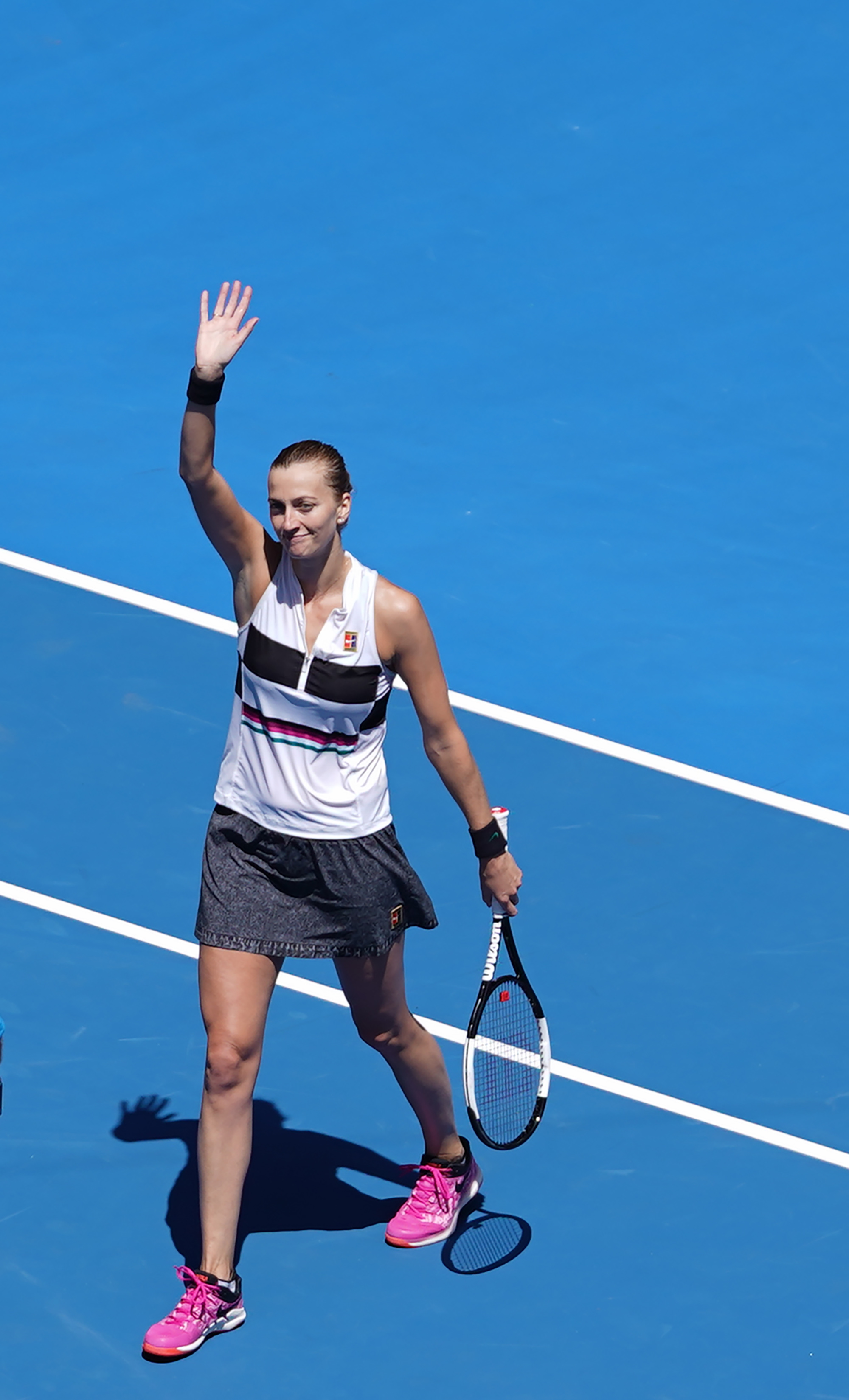 1竞技-科维托娃回归赛场，爆冷首场状态亮眼，德国队观众沸腾！的简单介绍